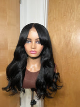 Load image into Gallery viewer, LAYERED WIG