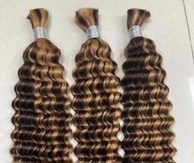 Load image into Gallery viewer, Curly Bundles and Braiding bundles
